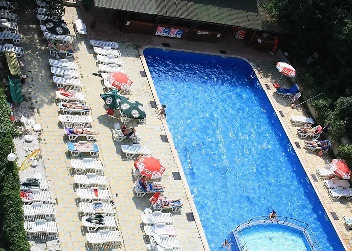 Varshava Golden Sands